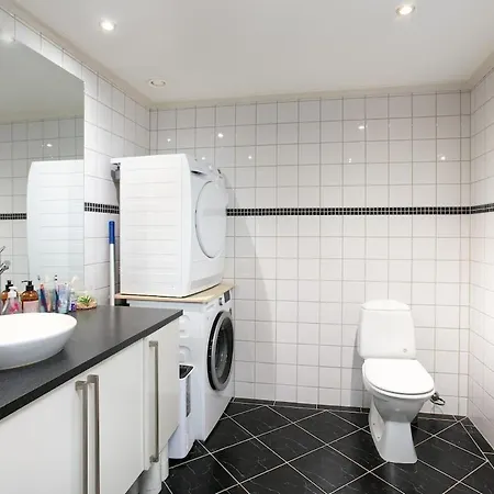 Daire Exclusive 4-room In The Heart Of Downtown *